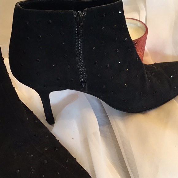 VINTAGES/ANDREN PFISTER COUTURE ANKEL BOOT - Picture 1 of 8